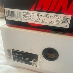 Jordan 13 retro size 7.5